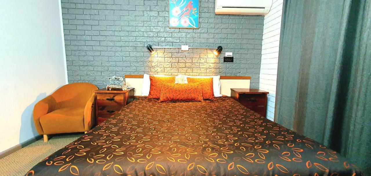 Goldrush Motel Young Cbd Exteriör bild
